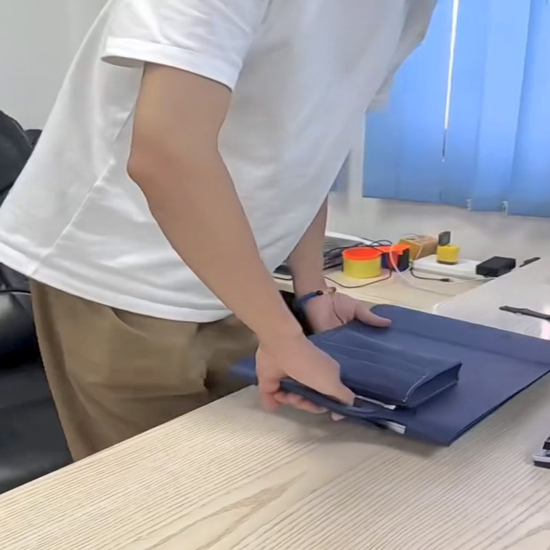 Matching Detachable Pouch